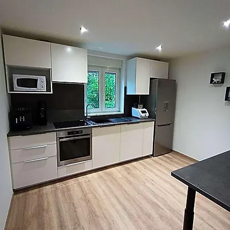Maison De Avec Terrasse إبينال