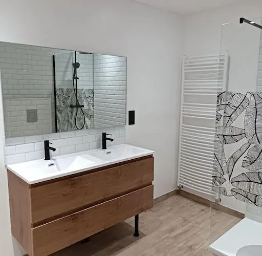 Hébergement de vacances Maison De Avec Terrasse